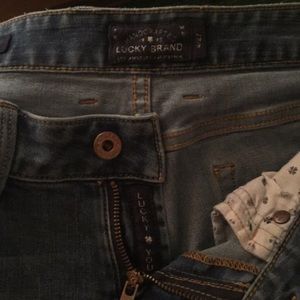 Lucky Brand skinny Capri